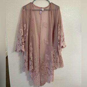 Dusty pink shawl womens size large flowery.